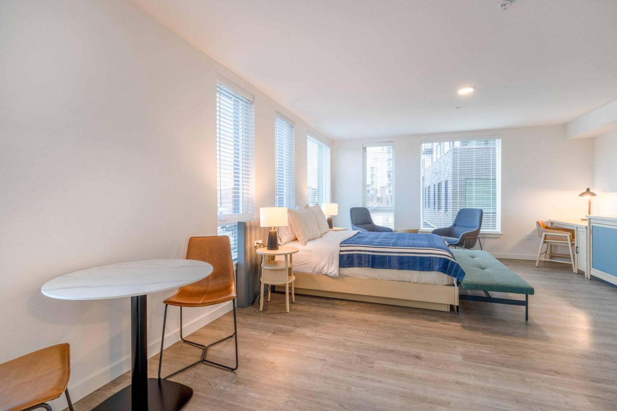 Marina Square Suites ブレマートン エクステリア 写真